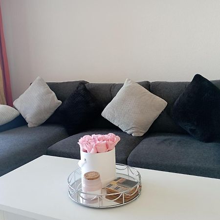 Apartment In La Mata With Sea Views Торевиеха Екстериор снимка