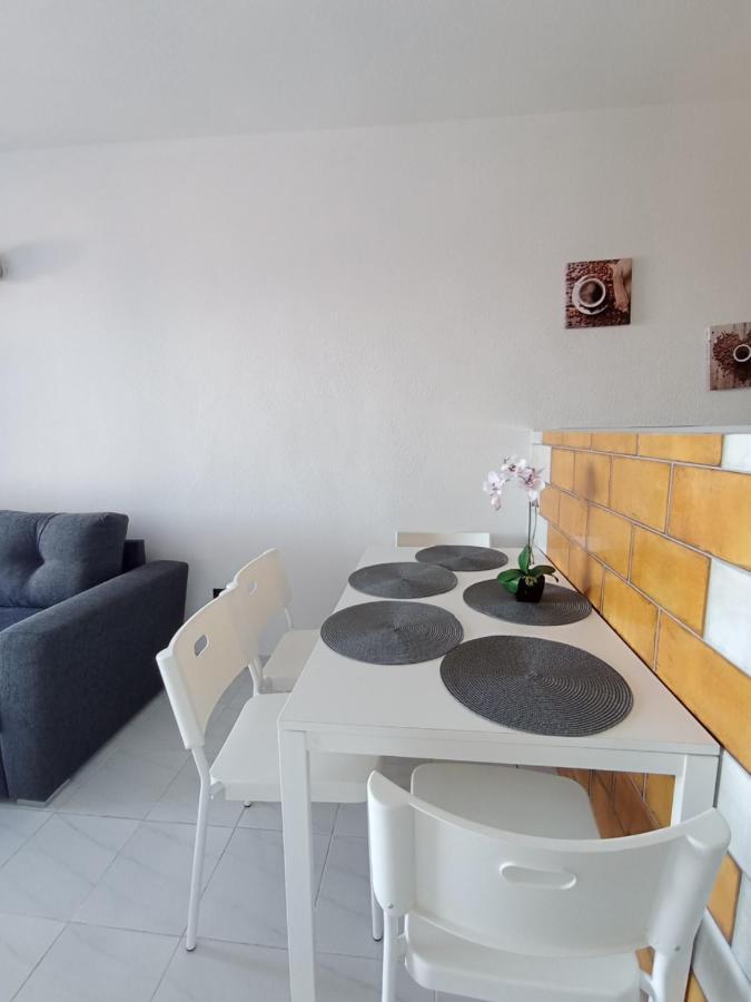 Apartment In La Mata With Sea Views Торевиеха Екстериор снимка