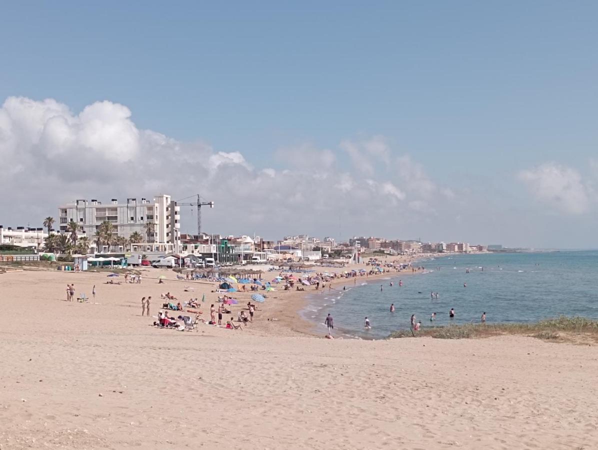 Apartment In La Mata With Sea Views Торевиеха Екстериор снимка